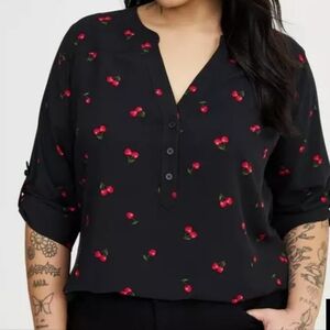 🆕️🍒CHERRY PRINT CHALLIS HARPER BLOUSE WITH 3/4 SLEEVE🍒